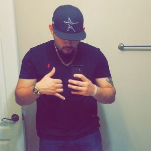 Meet your Posher, Jose